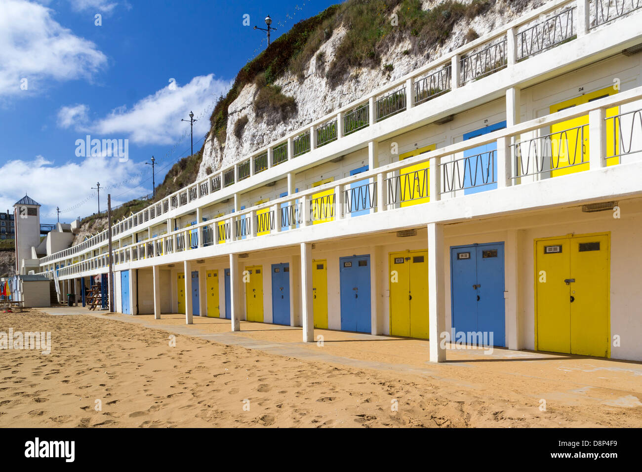 Beach huts viking bay broadstairs Fotos und Bildmaterial in hoher