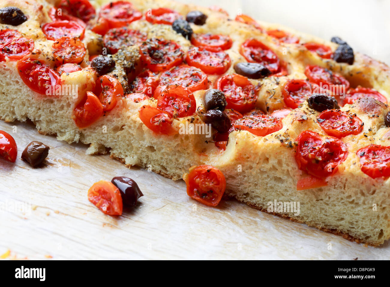 Focaccia Pugliese - frisch gebackenes Focaccia Brot Stockfoto