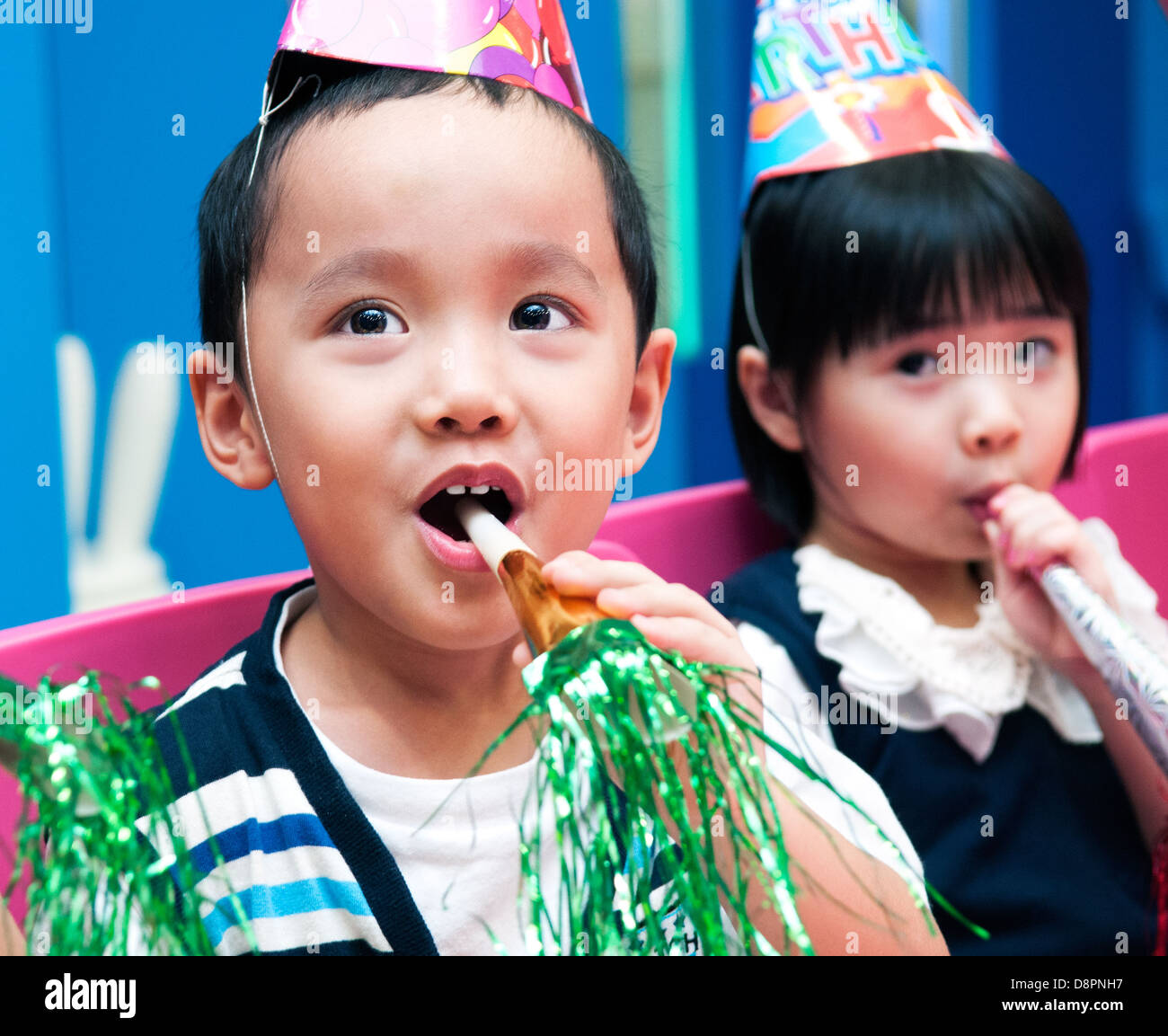 Kleine Kinder, die Spaß auf einer party Stockfoto