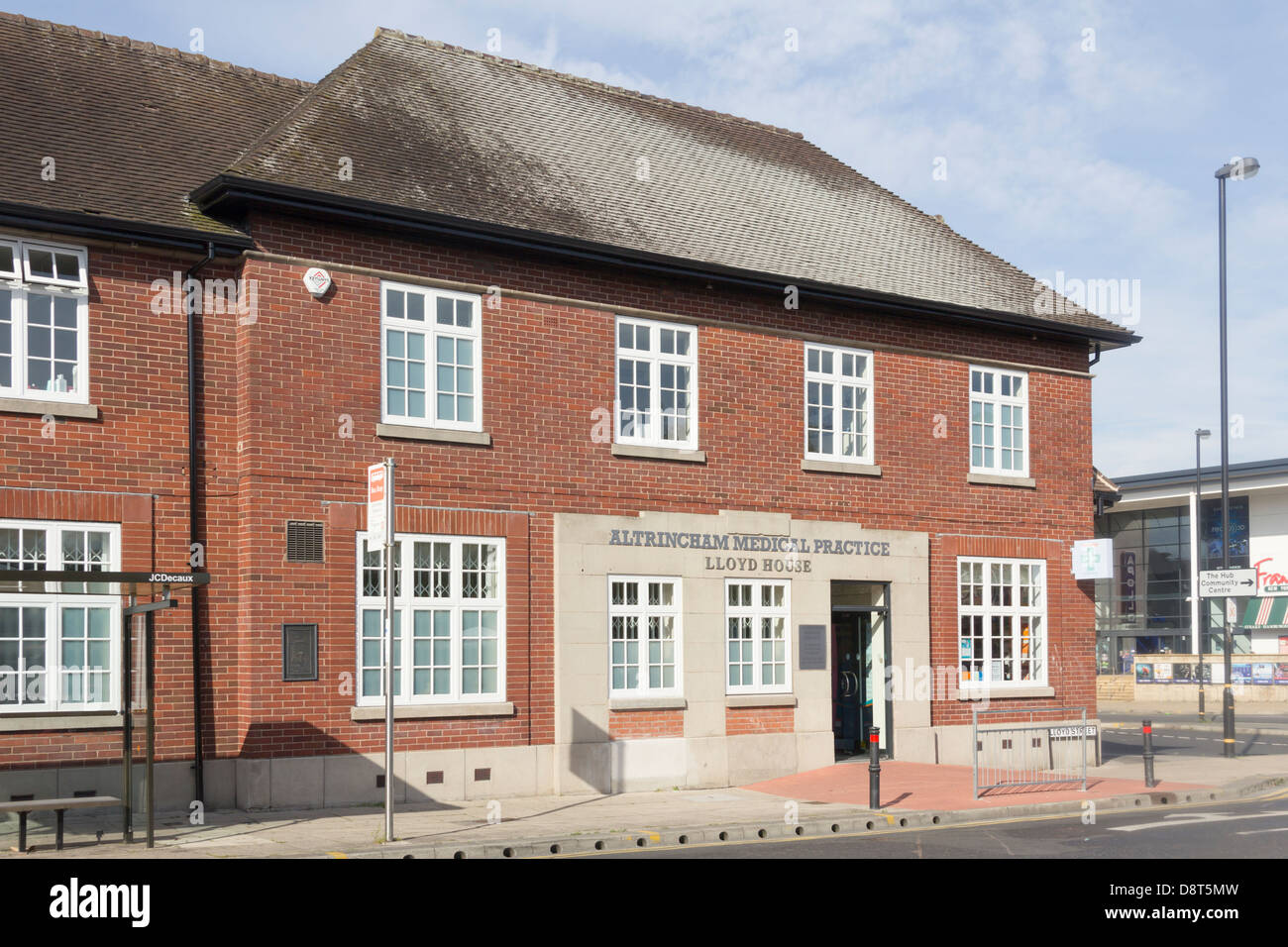 Altrincham medizinische Praxis auf Lloyd Street, Altrincham. Dies ist ein NHS Gemeinschaftspraxis mit derzeit vier GPs und andere Mitarbeiter. Stockfoto