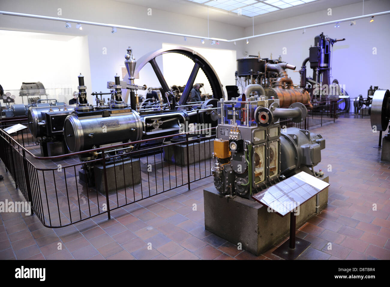 Dampfmaschinen. Platz im Inneren. Deutsche Museum. München. Deutschland. Stockfoto