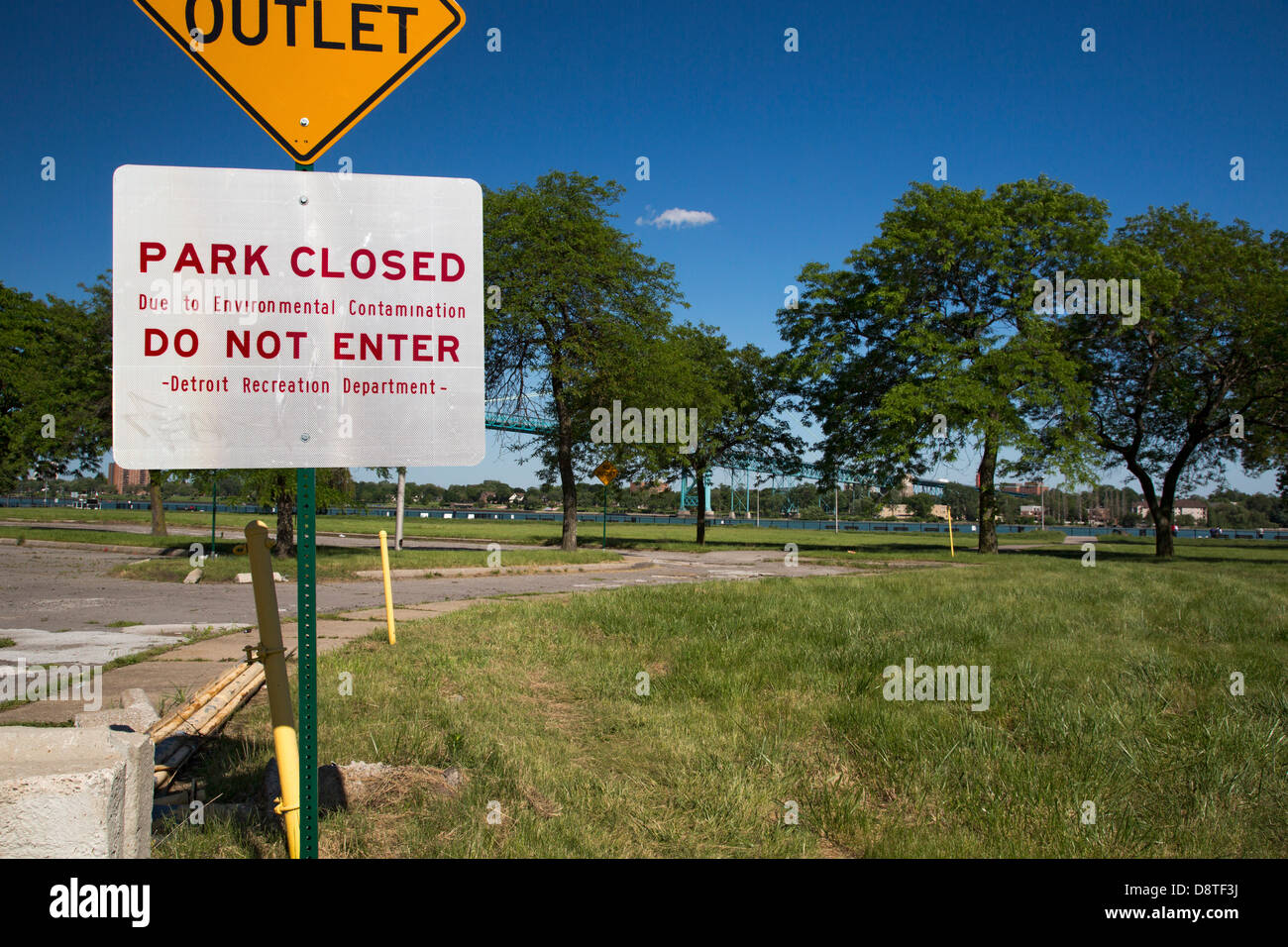 Stadtpark geschlossen wegen einer Kontamination der Umwelt Stockfoto