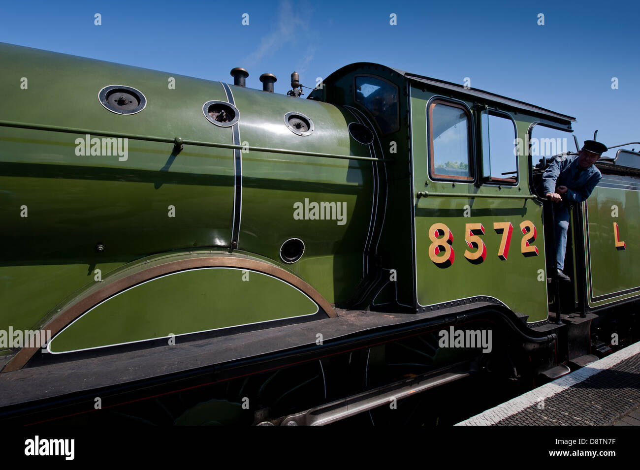 Dampfzug in Sherringham Bahnhof ziehen. Stockfoto