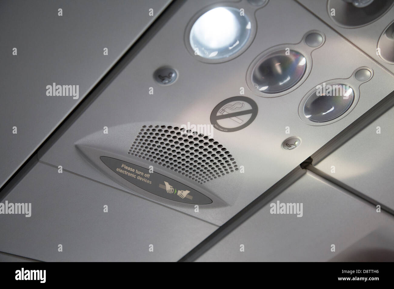 Deckenbeleuchtung, Avianca Airlines, Kolumbien Stockfoto