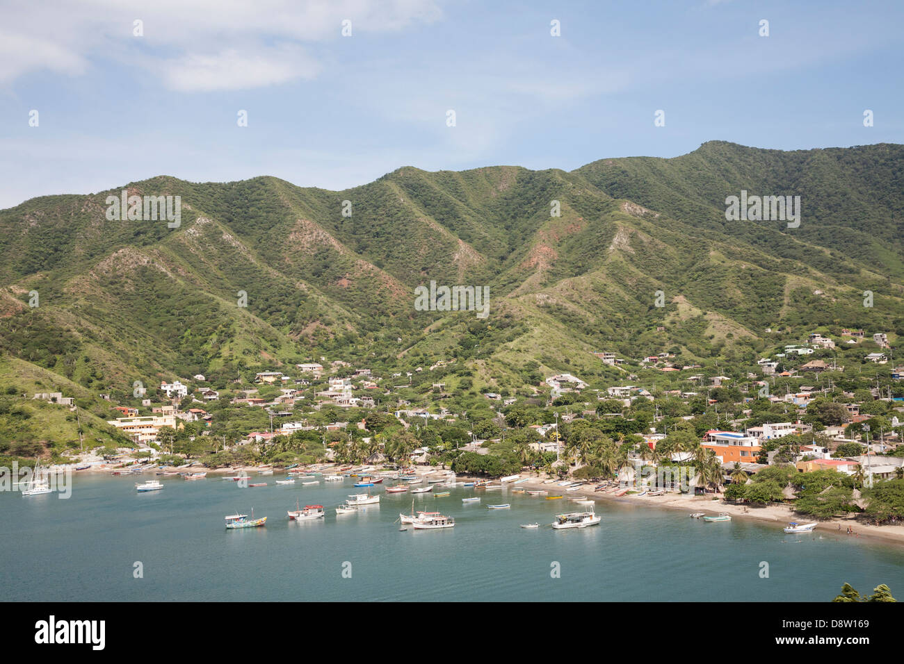 Blick über die Bucht von Taganga, in der Nähe von Santa Marta, Kolumbien Stockfoto