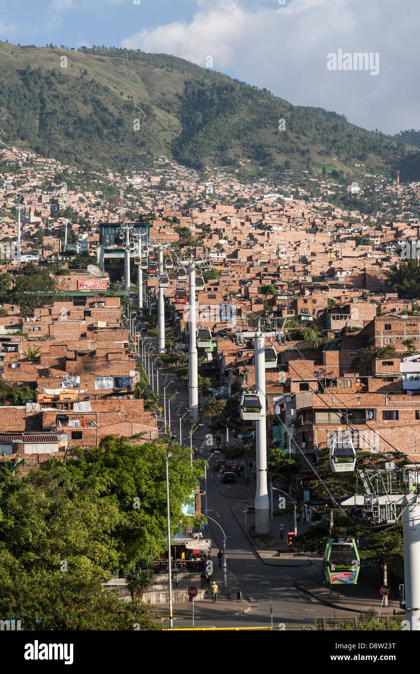 U Kabel, Blick über Medellin, Kolumbien Stockfoto