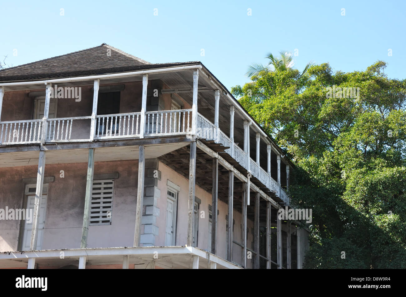 Verlassenes Holzhaus in Nassau, Bahamas Stockfoto