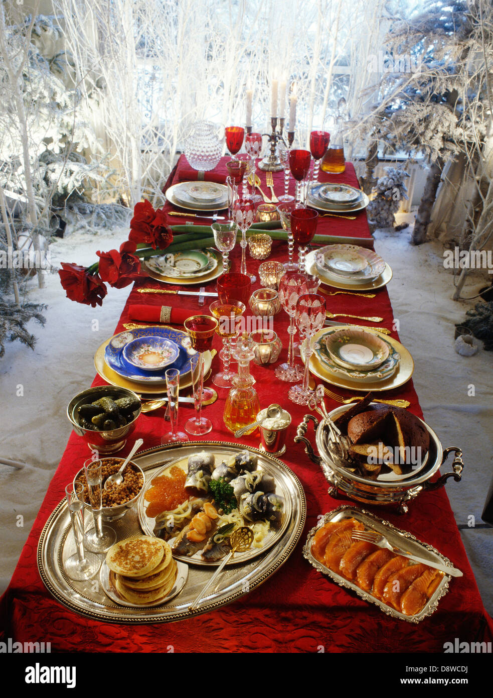 Russische Weihnachten Mittagstisch Stockfotografie - Alamy