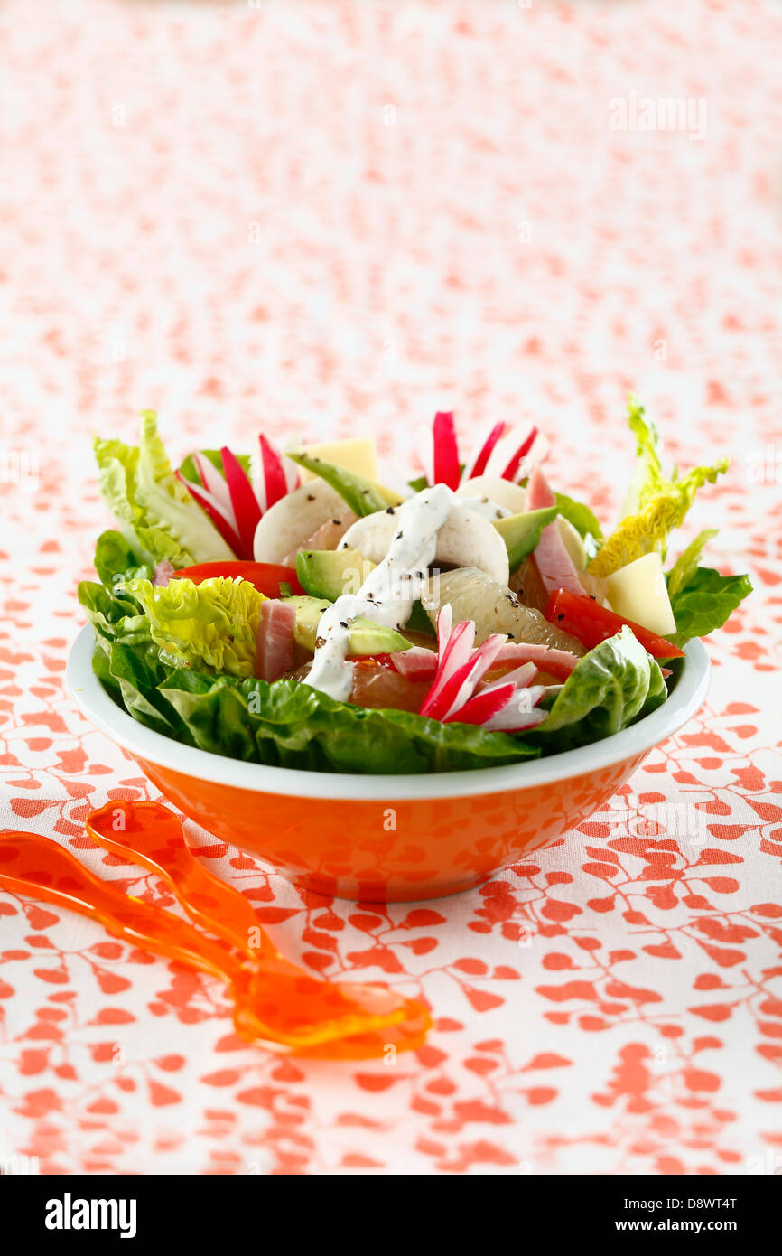 Salat aus frischem Gemüse Stockfoto
