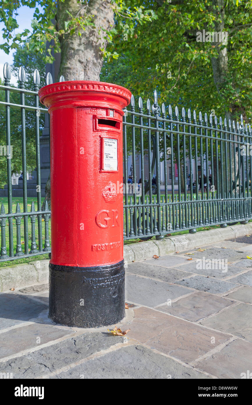 Königliche Post Briefkasten, London, England Stockfoto