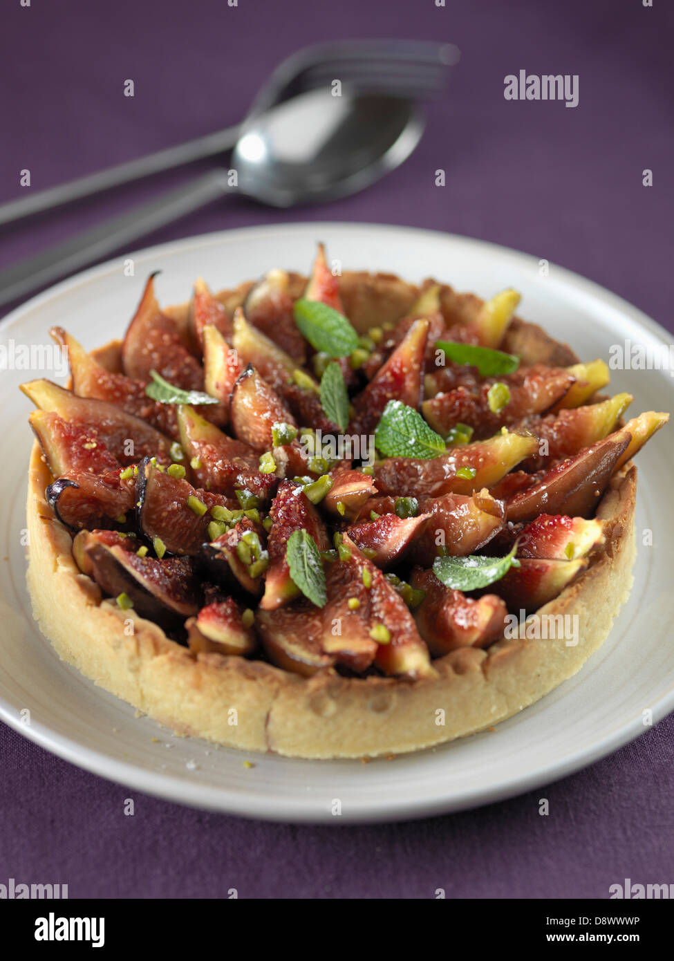 Pistazien und frische minze torte -Fotos und -Bildmaterial in hoher ...
