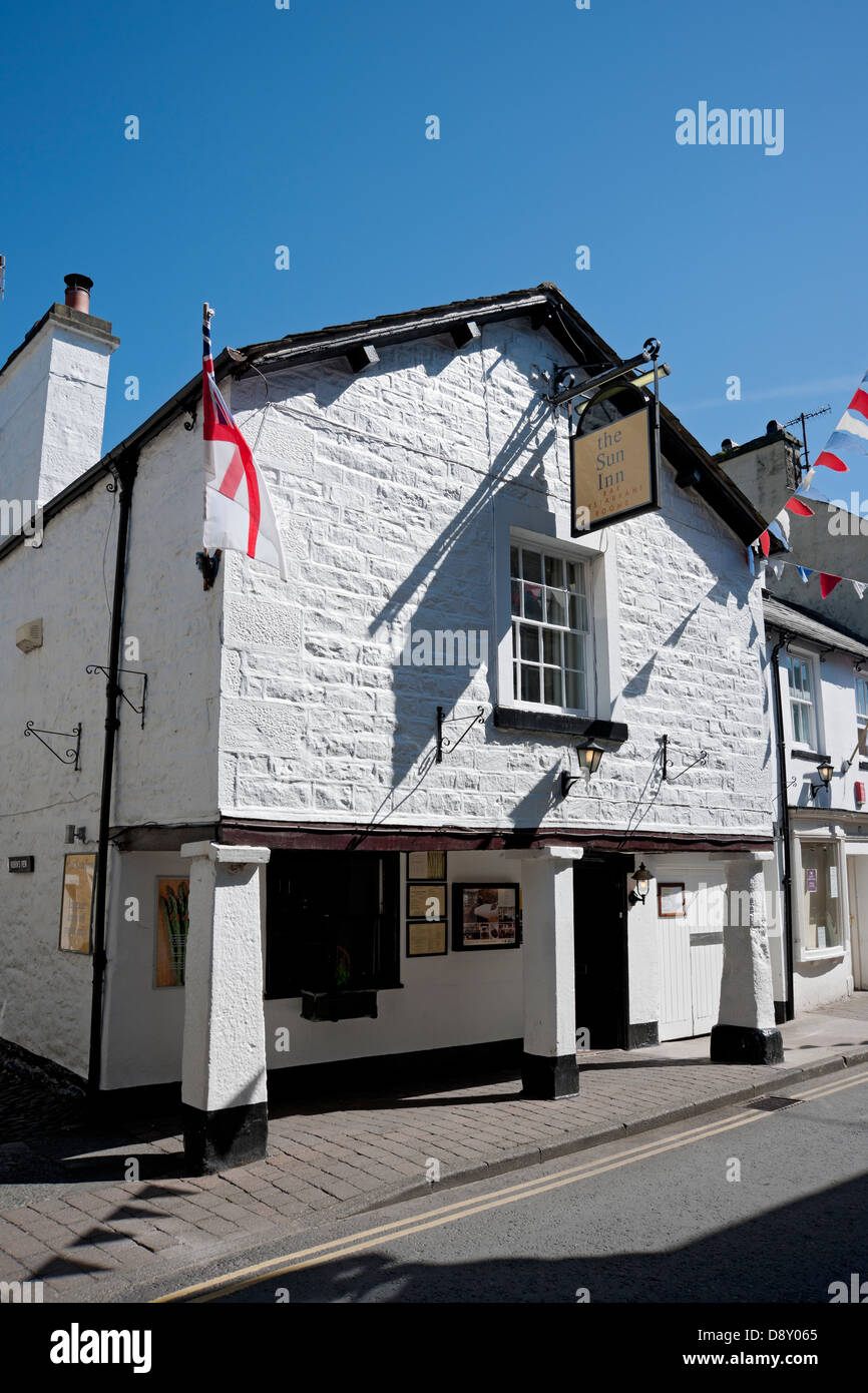 The Sun Inn Pub Bar Market Street Kirkby Lonsdale Cumbria England GB Vereinigtes Königreich GB Großbritannien Stockfoto