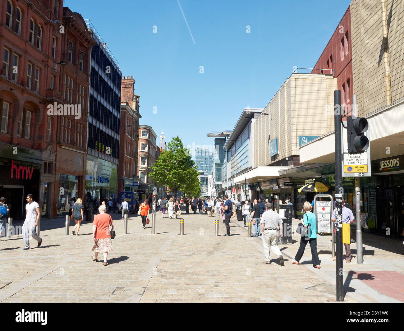Market Street die wichtigste Einkaufsstraße in Manchester UK Stockfoto