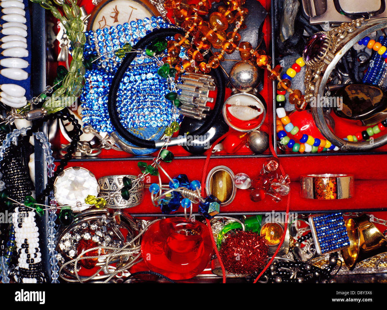 A jewell Fotos und Bildmaterial in hoher Auflösung Alamy