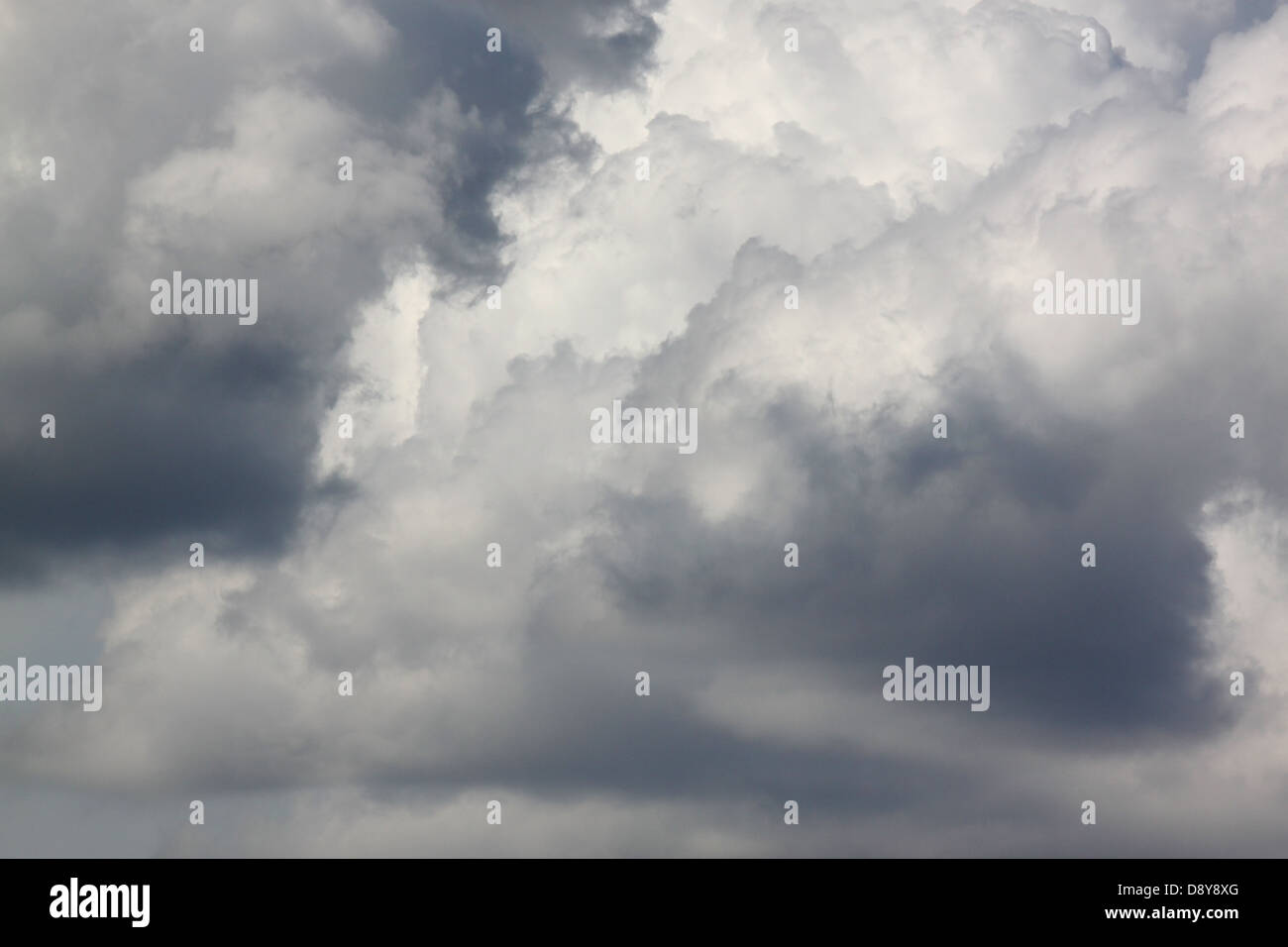 Gewitterwolken am Himmel Stockfoto