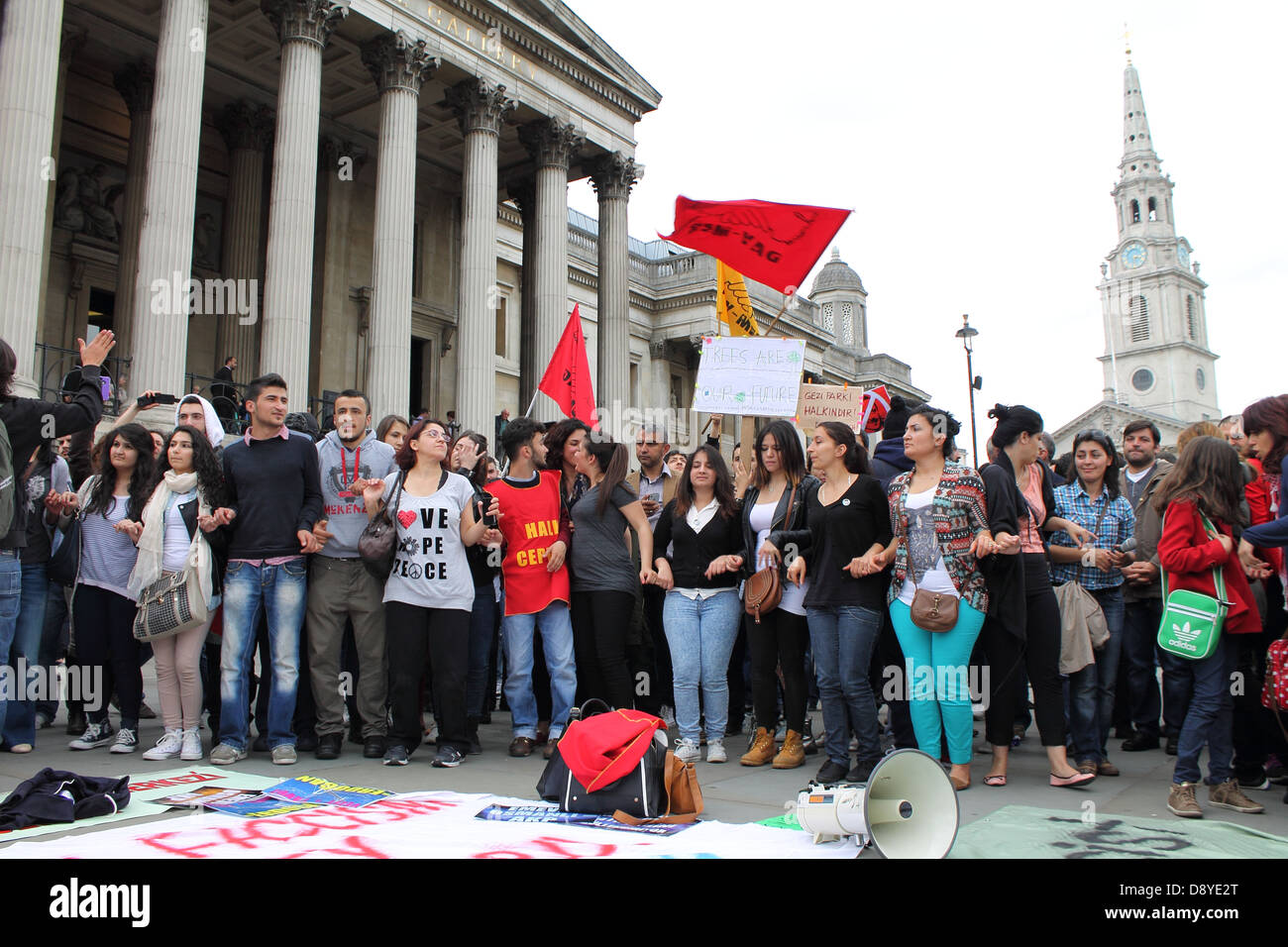 Türkischen Demonstranten versammelten sich in London zu unterstützen, Gezi Park Protest in der Türkei Stockfoto