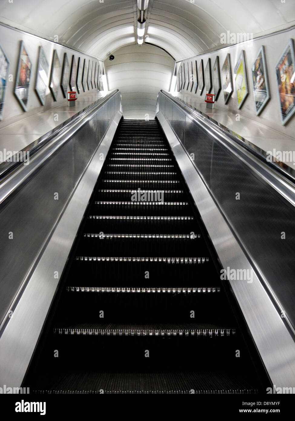 Eine Rolltreppe, London, Großbritannien. Stockfoto