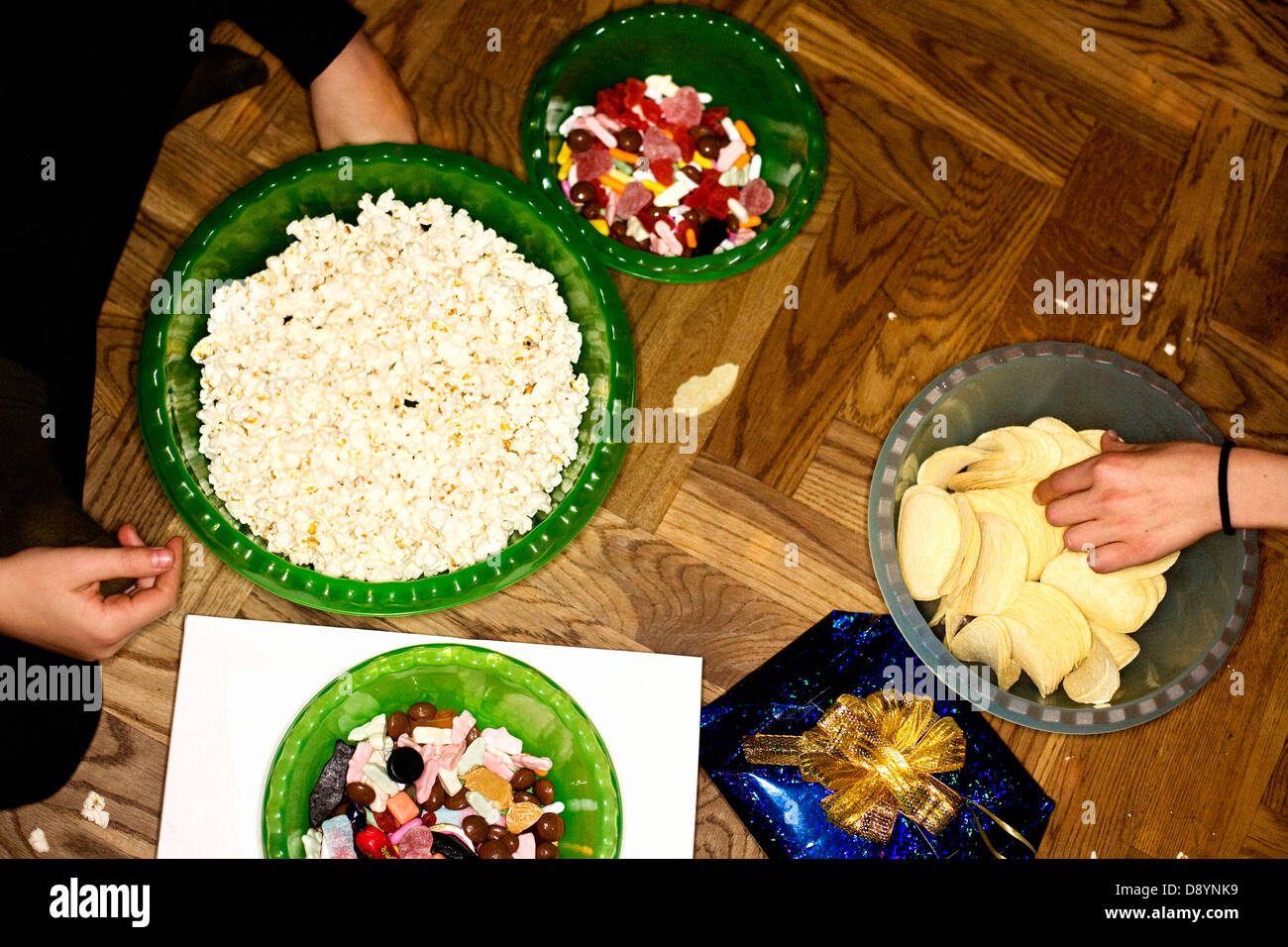 Party im Boden Stockfoto