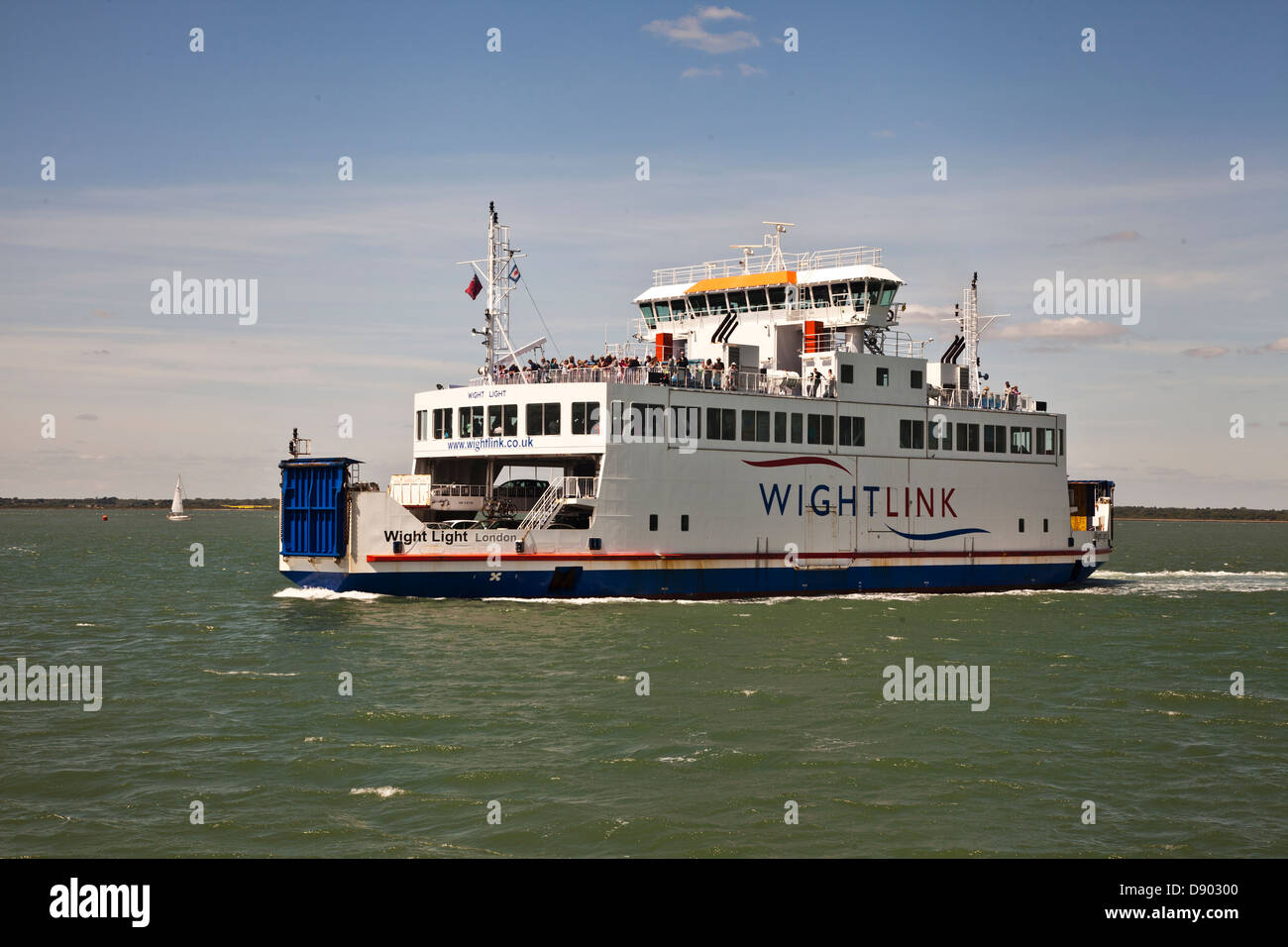 Die Wightlink Fähre macht Regelmäßige Schiffsverbindungen über den Solent von Lymington, Yarmouth auf der Isle Of Wight Stockfoto