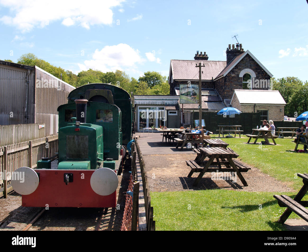 Tarka Valley Railway Group und der Puffing Billy Pub, Great Torrington, Devon, UK 2013 Stockfoto