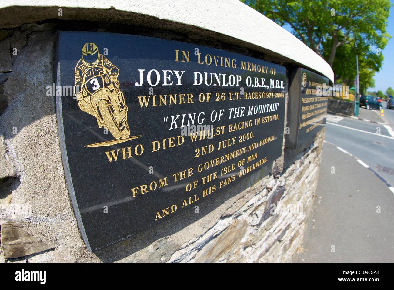 Isle Of Man, UK. 7. Juni 2013.   Joey Dunlop-Denkmal bei der Isle Of Man TT Stockfoto