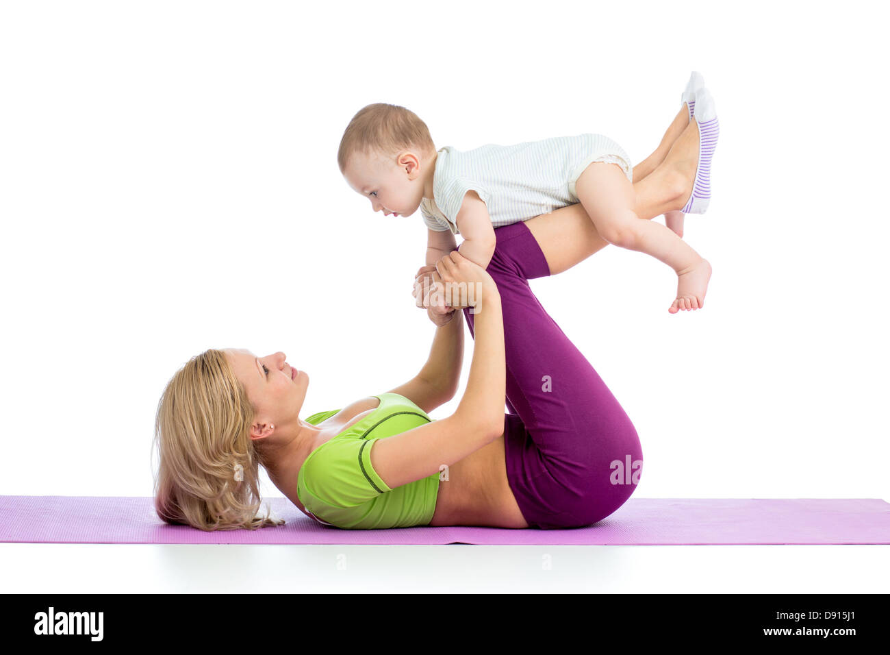 Mutter mit Baby Gymnastik und Fitness Übungen Stockfoto