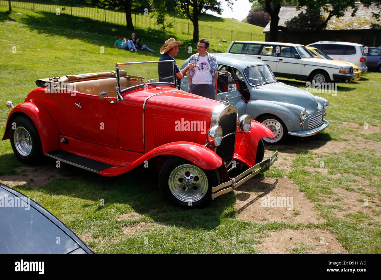 Bowness auf Windermere, UK 8. Juni 'Hot Rod & Hills' Autos Tour Lake District in Bowness auf Windermere Kredit: Shoosmith Sammlung/Alamy Live News Stockfoto