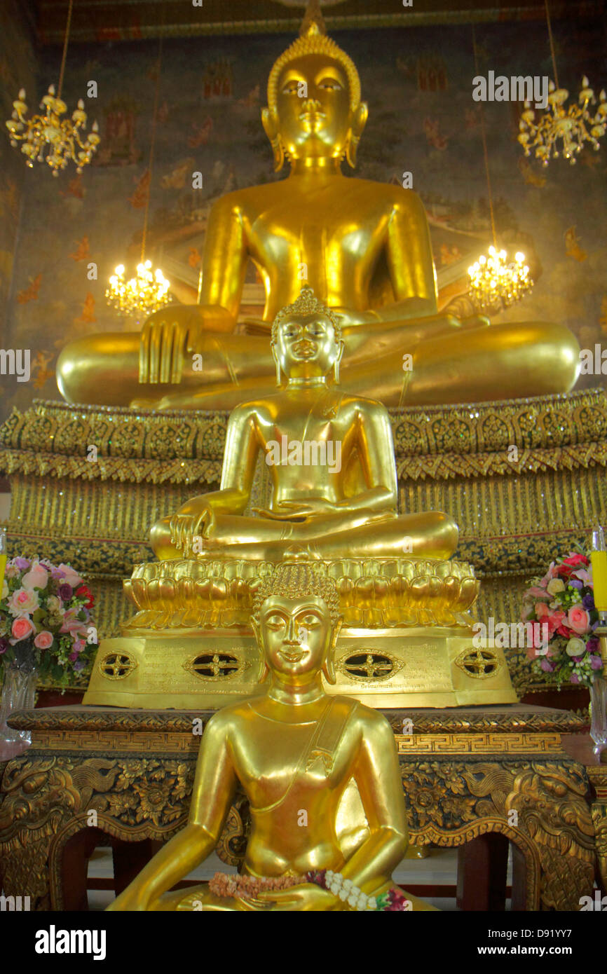 Bangkok Thailand, Thai, Phra Nakhon, Wat Ratchanatdaram, buddhistischer Tempel, Loha Prasat, Maha Chetsadabodin Pavillon, Rattanakosin Halle, Statue, Gold, Schrein, Thai Stockfoto