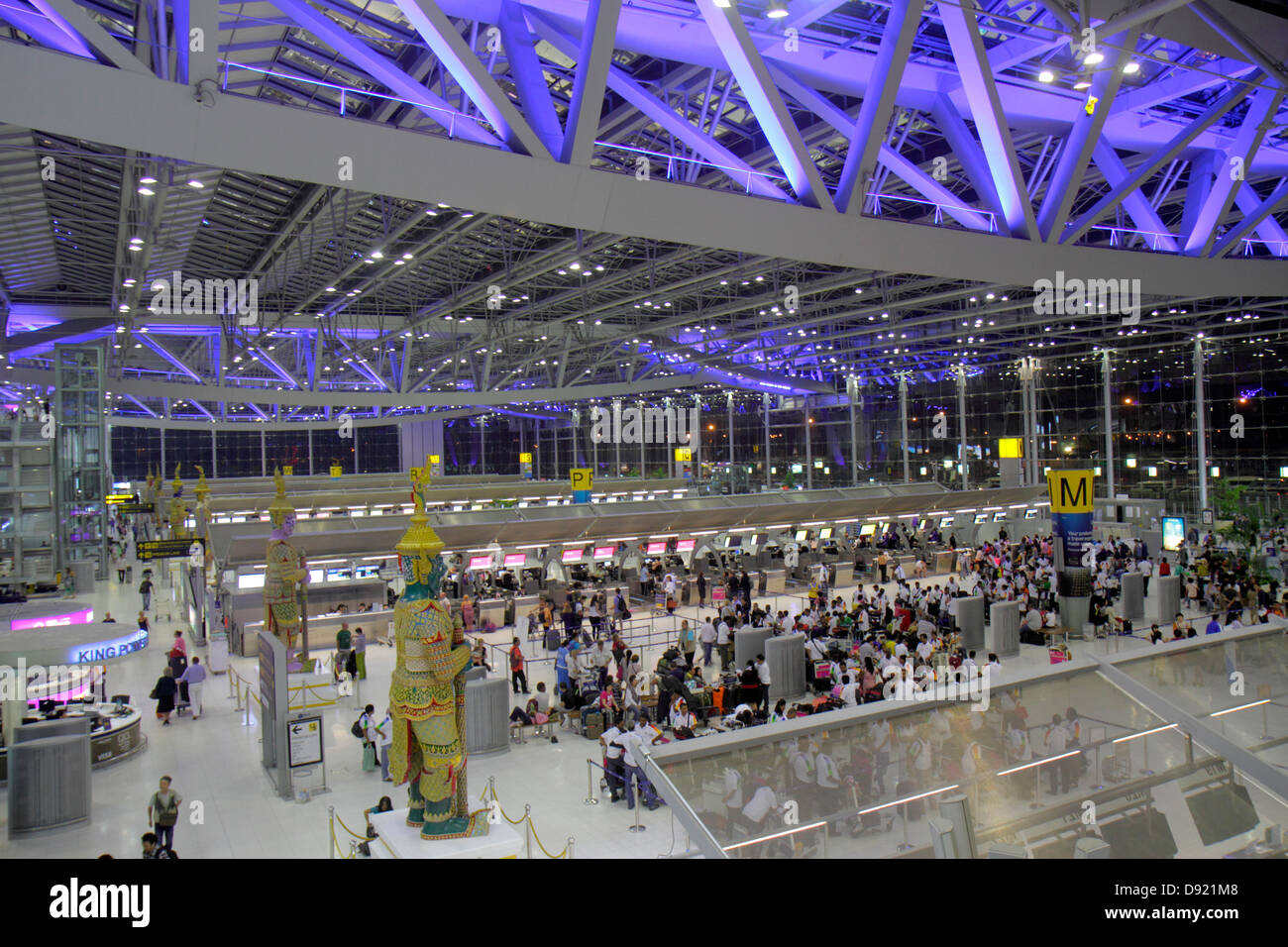 Bangkok Thailand, Thai, Suvarnabhumi International Airport, BKK, Terminal, Ticket, Schalter, Check-in, Architekturdesign, Thai130214070 Stockfoto