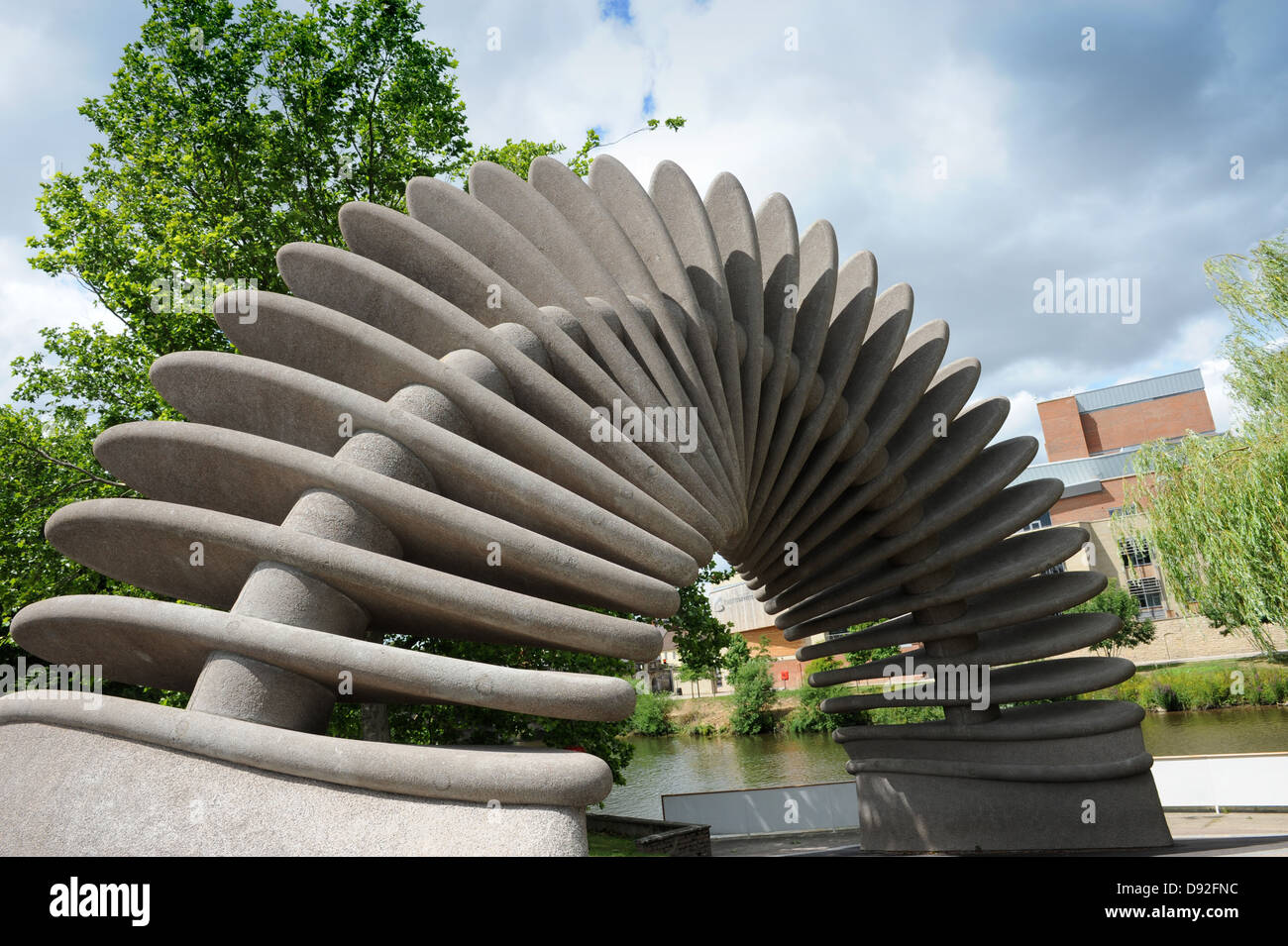 Die Skulptur, bekannt als Quantensprung gebaut als eine Hommage an Charles Darwin in Mardol Shrewsbury Stockfoto