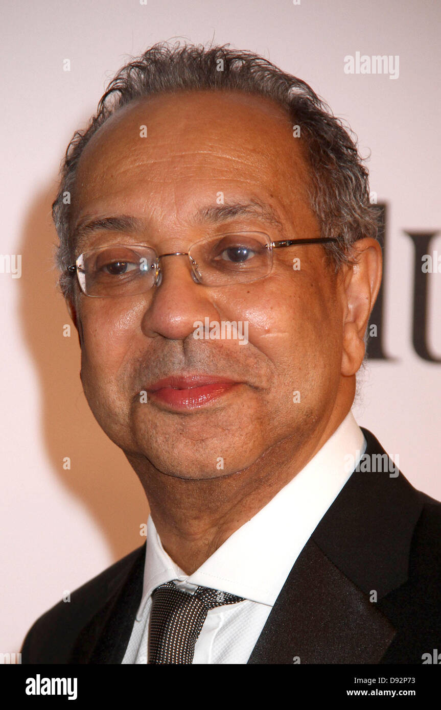 New York, US 9. Juni 2013. Direktor/Playewright GEORGE C. WOLFE besucht die 61. Annual Tony Awards roter Teppich in der Radio City Music Hall statt. Bildnachweis: ZUMA Press, Inc./Alamy Live-Nachrichten Stockfoto