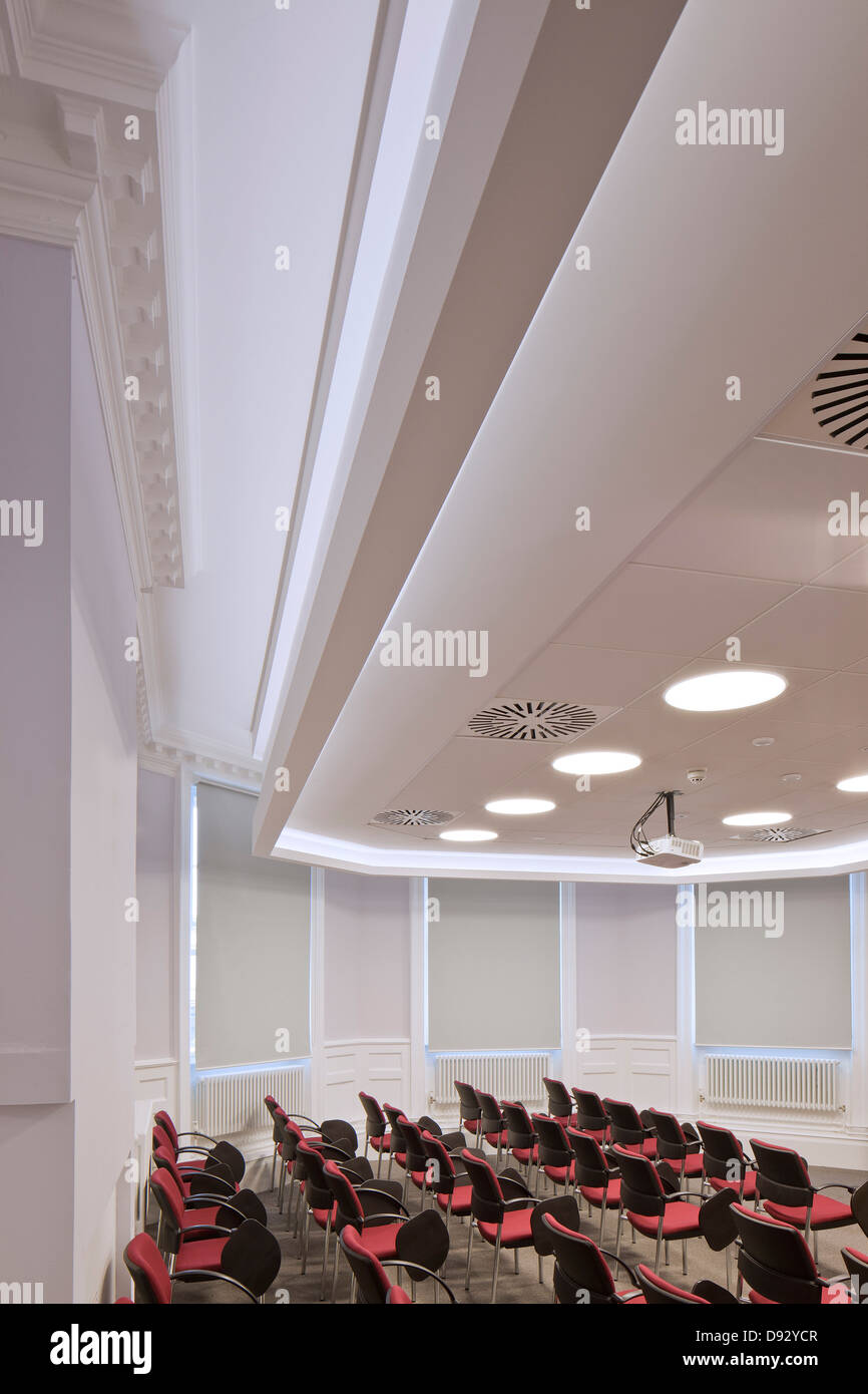 Purcell miller triton Fotos und Bildmaterial in hoher Auflösung Alamy