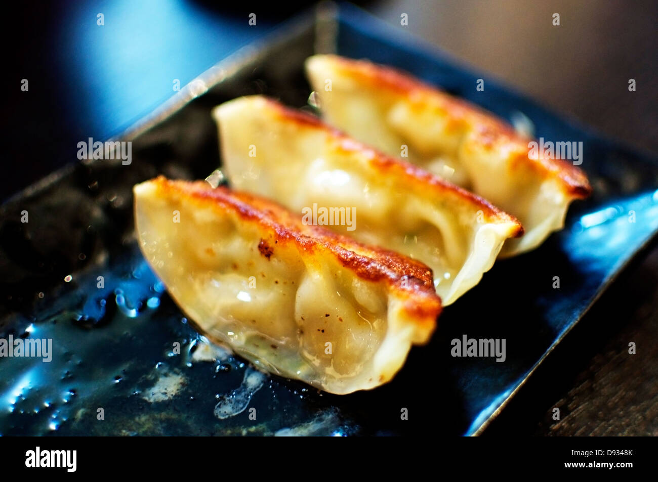 Nahaufnahme des japanischen Knödel genannt Gyoza, ähnlich wie bei chinesischen Jiaozi Stockfoto