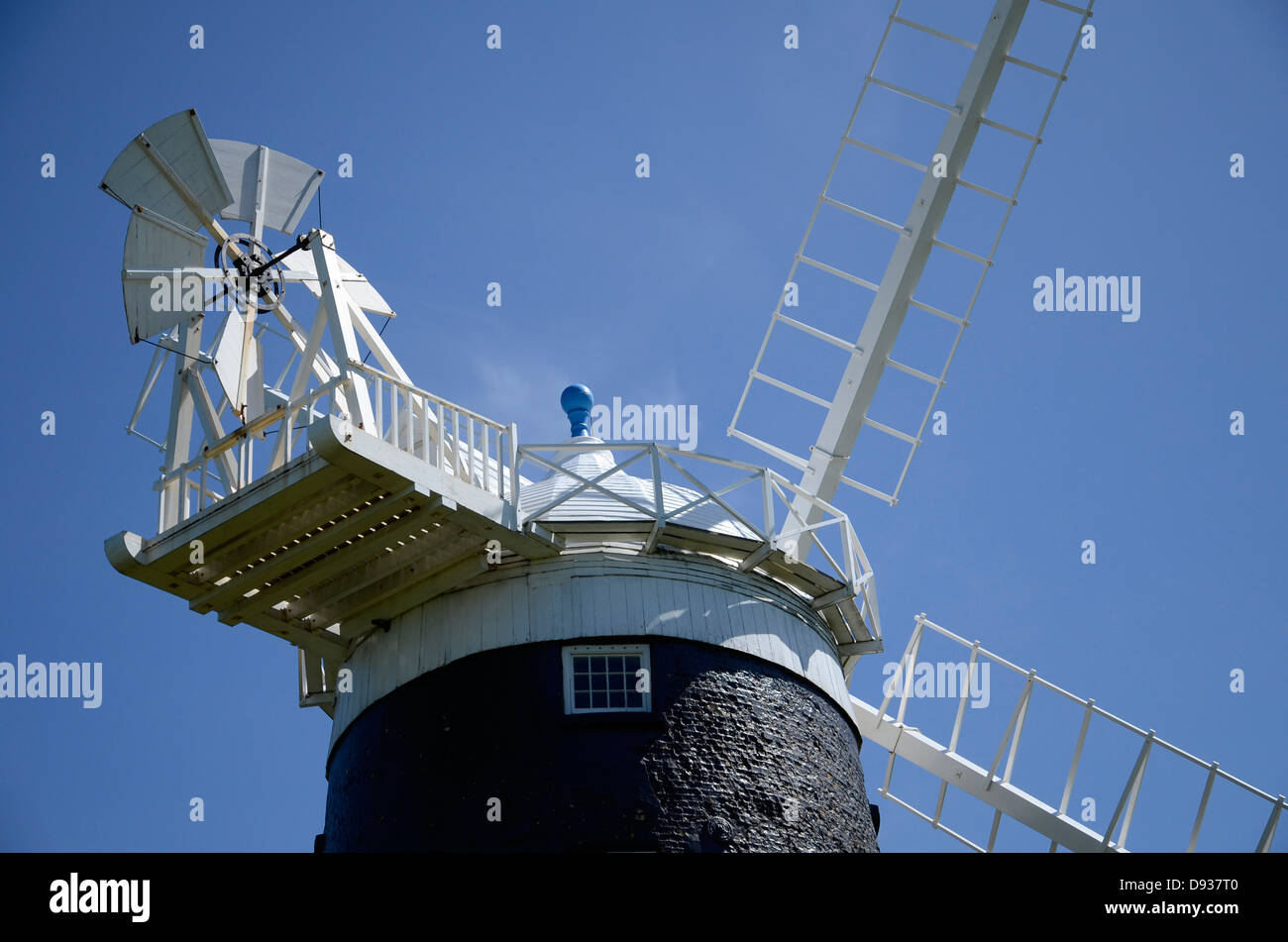 Die Windmühle am Burnham Overy Staithe in Norfolk. Stockfoto