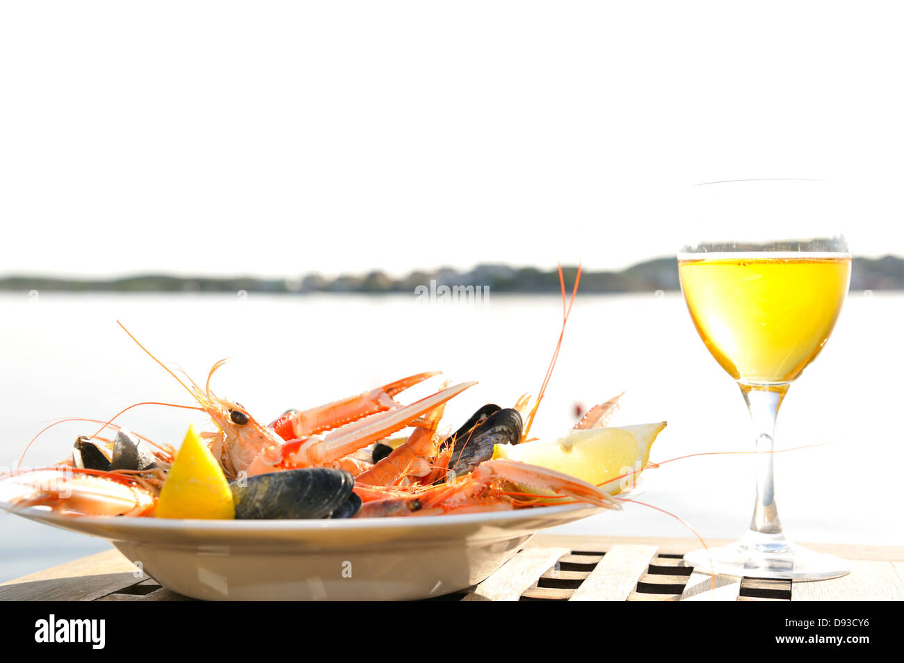 Eine Platte mit Meeresfrüchten, Bohuslan, Schweden. Stockfoto