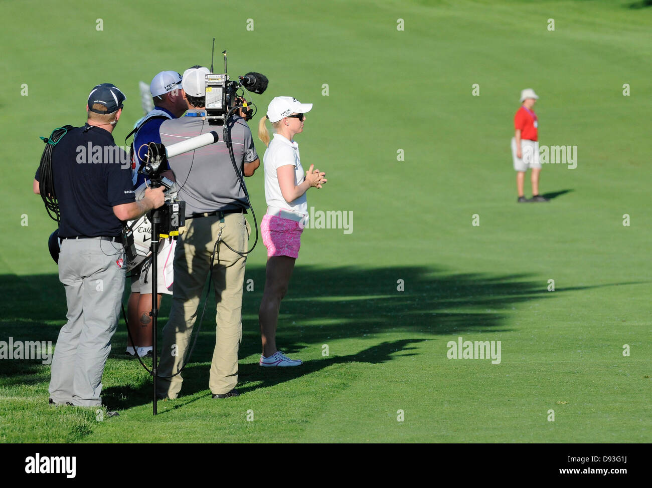 9. Juni 2013 - Pittsford, NY, Vereinigte Staaten von Amerika - 9. Juni 2013: Morgan Pressel auf dem 18. Fairway in der 4. Runde der die Wegmans LPGA Championship 2013 in Pittsford, NY. Stockfoto