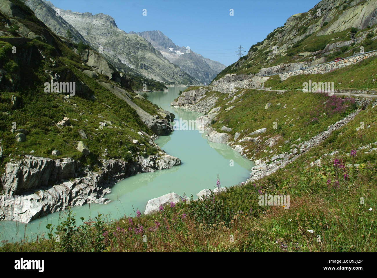 Fluss Aare in den Schweizer Alpen Stockfoto