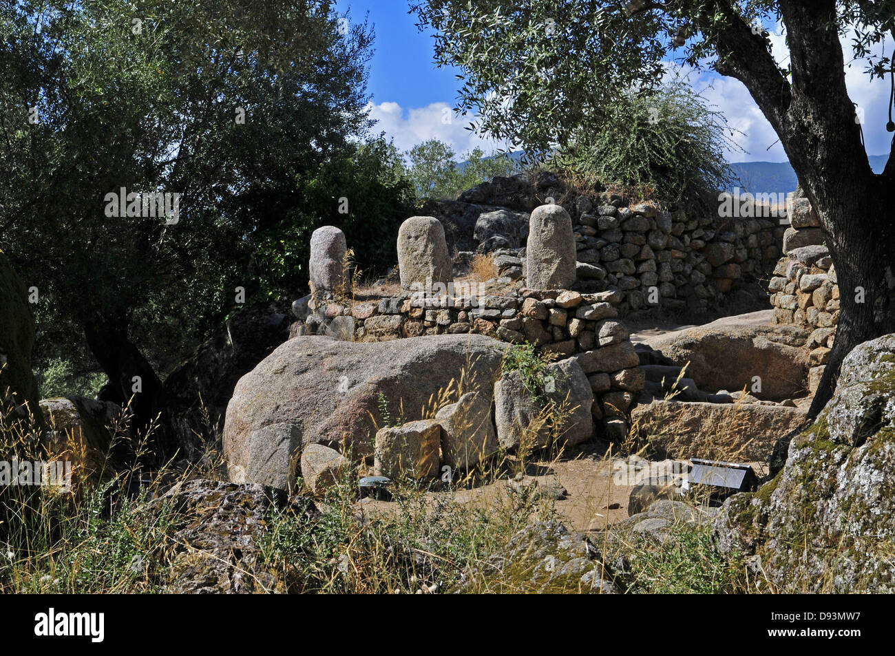 Menhire Nr. VIII, XI und VII (v.l.), Filitosa, Korsika, Frankreich Stockfoto