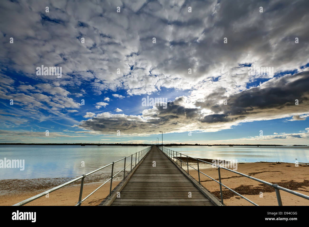 Steg Bucht Wolken Reflexionen Vorland Meer Hafen Pier Hafen Broughton Jetty York Halbinsel South Australien australische Marine Meer Stockfoto