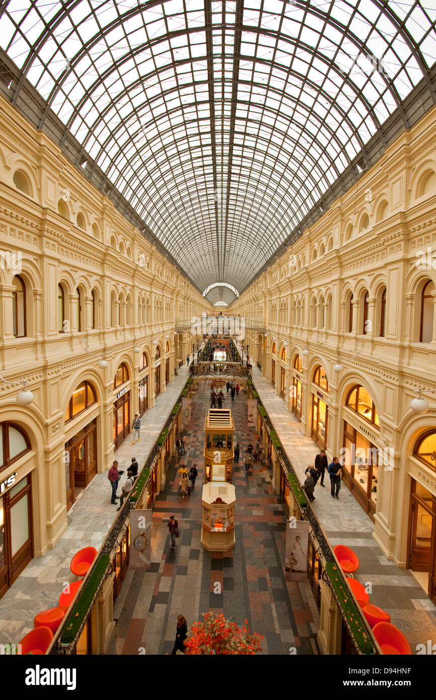 Kaufhaus GUM, Moskau, Russland Stockfotografie Alamy Kaufhaus GUM, Moskau, Russland Stockfotografie Alamy