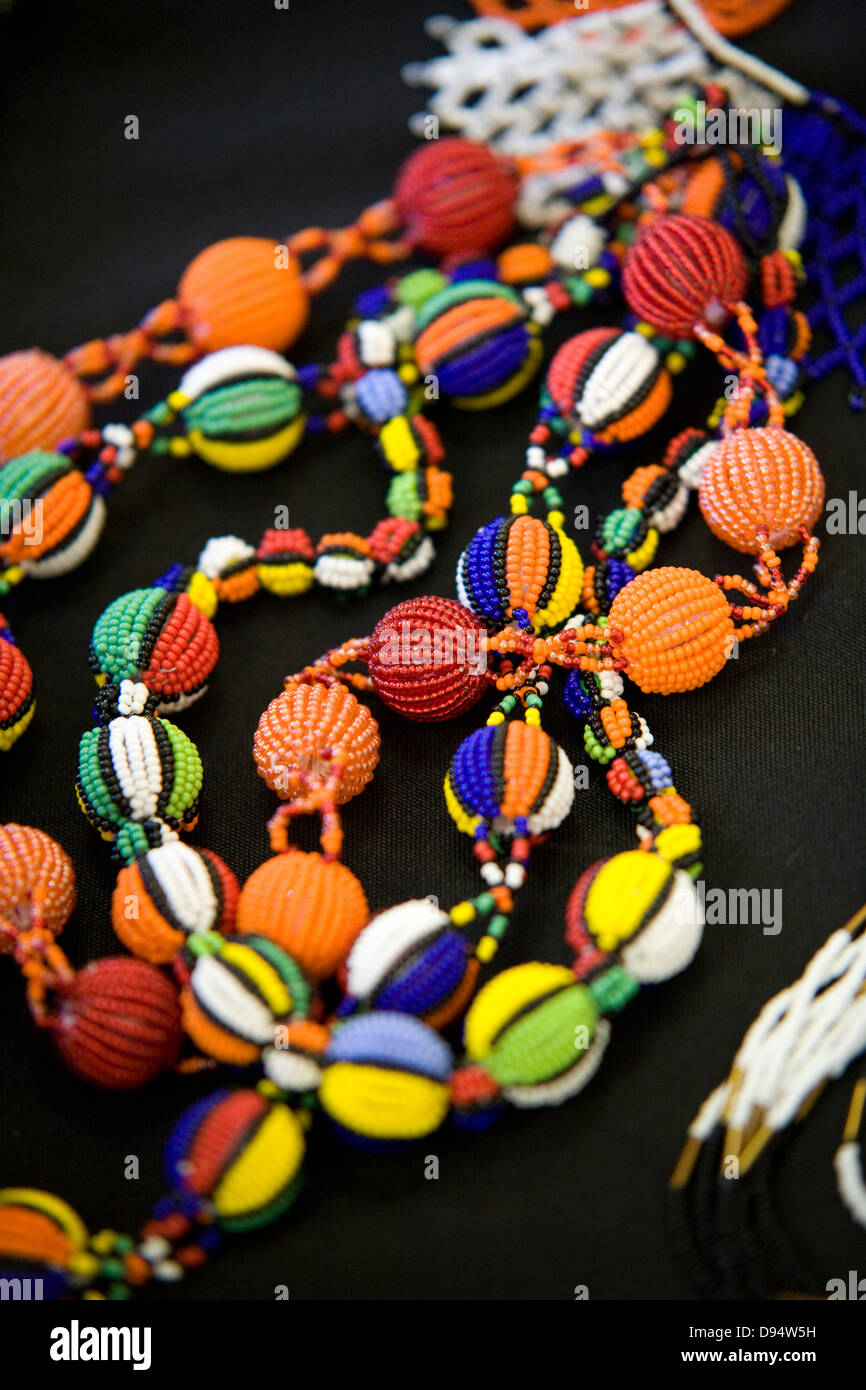 Africa jewellery -Fotos und -Bildmaterial in hoher Auflösung – Alamy
