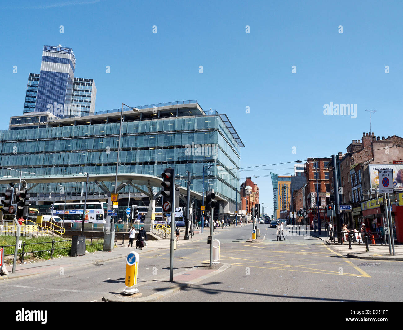 Blick in Richtung Rochdale Straße von Shudehill Austausch in Manchester UK Stockfoto