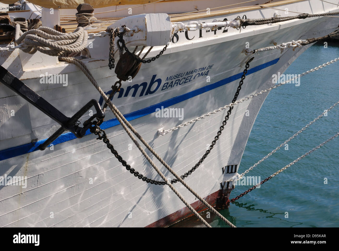 Bogen des Segelschiff Werbung das Maritime Museum im Hafen von Barcelona. Katalonien. Spanien Stockfoto