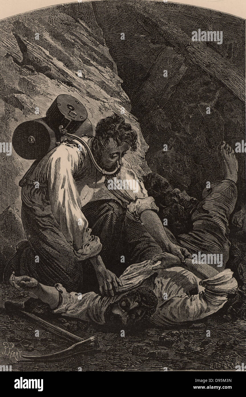 Rettung ein bergmann nach einem Pit Disaster. Der Retter wird mit Hilfe der Atmung Royquayrol der Apparate. Von "unterirdische Leben; Oder, Bergwerke und Bergleute" von Louis Simonin (London, 1869). Holzstich. Stockfoto Rettung ein bergmann nach einem Pit Disaster. Der Retter wird mit Hilfe der Atmung Royquayrol der Apparate. Von "unterirdische Leben; Oder, Bergwerke und Bergleute" von Louis Simonin (London, 1869). Holzstich. Stockfoto