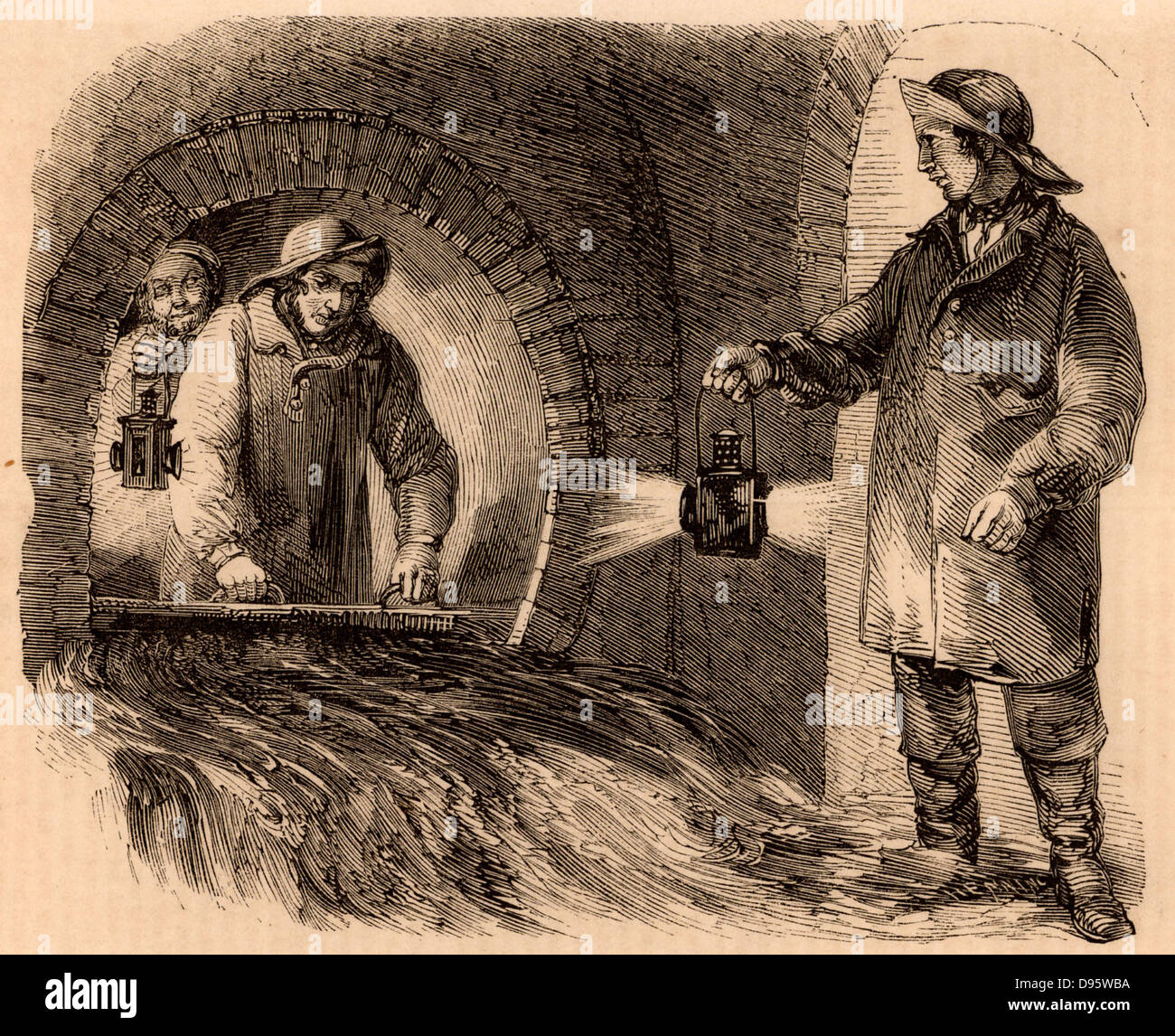 Spülen eines Londoner Kanalisation. Die Männer sind gekleidet in ölzeug und das Auge des Bullen halten Laternen Sie genug Licht, ihre Arbeit durchzuführen. Gravur von "London Labour und der Londoner Armen" von Henry Mayhew (London, 1861). Stockfoto