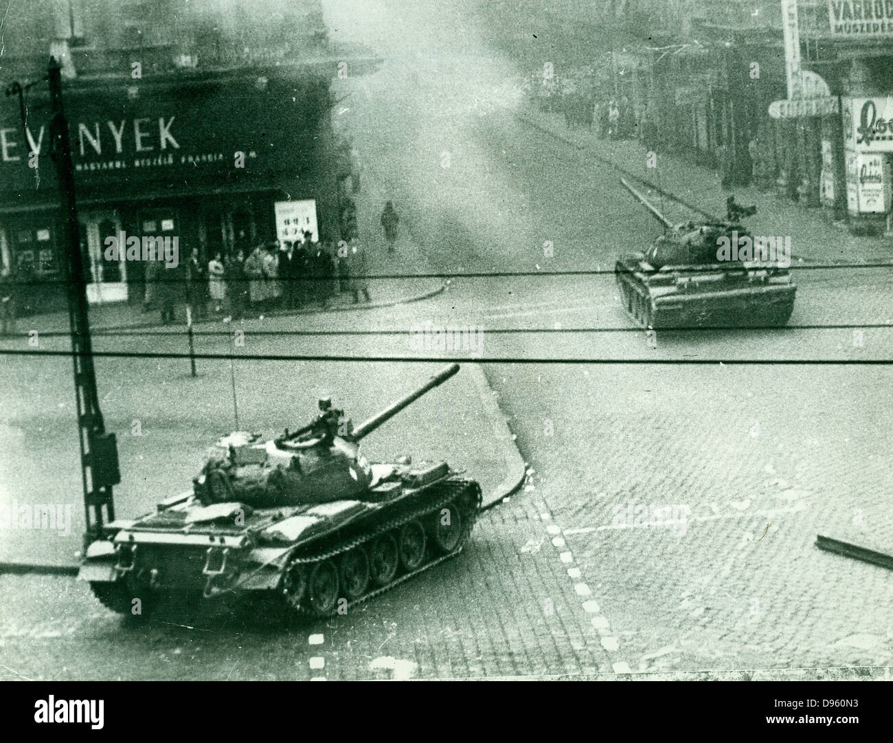 Ungarischen Aufstands, Oktober 1956. Sowjetische Panzer in den Straßen von Budapest. Stockfoto