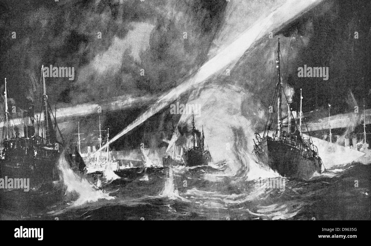 Russisch-japanische Krieg 1904-1905: Die doggerbank Vorfall. Russische Baltic squadron feuern auf der Kampfhahn Fischereiflotte aus der Doggerbank. Stockfoto