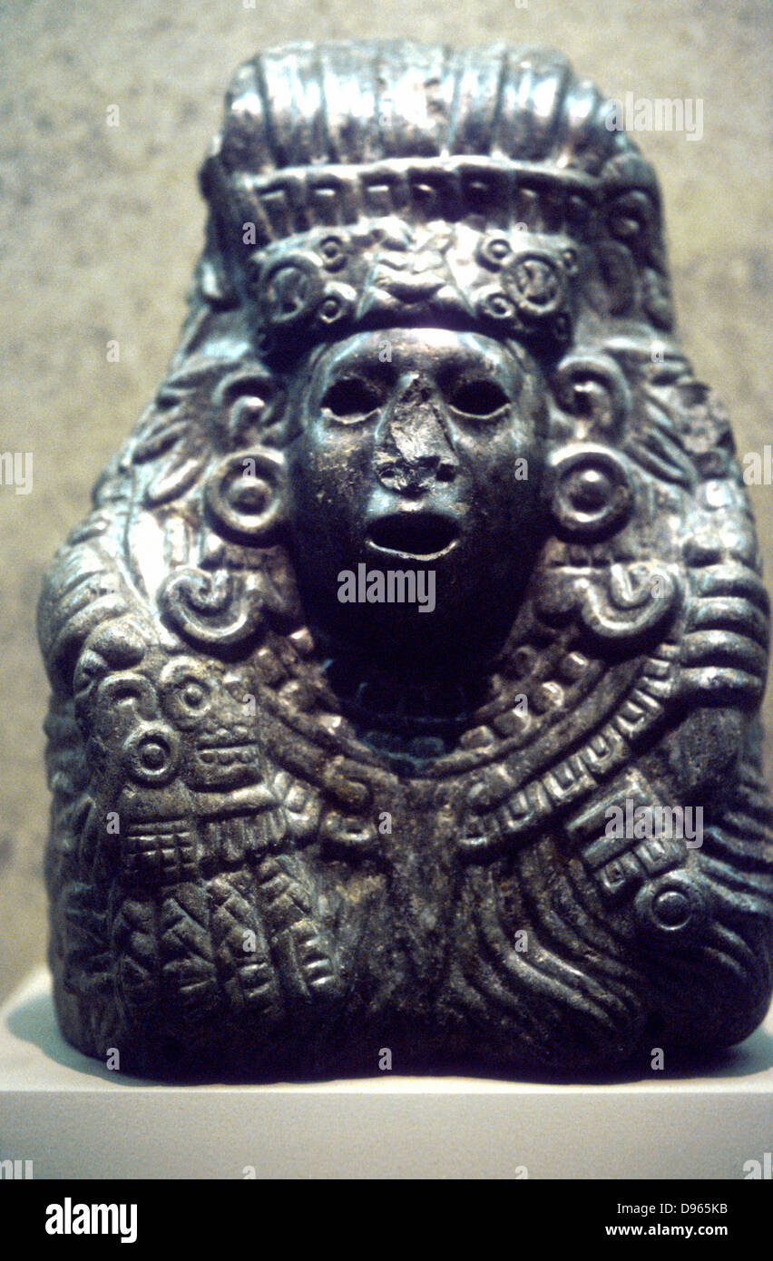 Jade-Statue von Quetzocoatl, die gefiederte Schlange, Gott der Fruchtbarkeit und Schöpfer der Menschheit. Aztec 1350-1321. Stockfoto