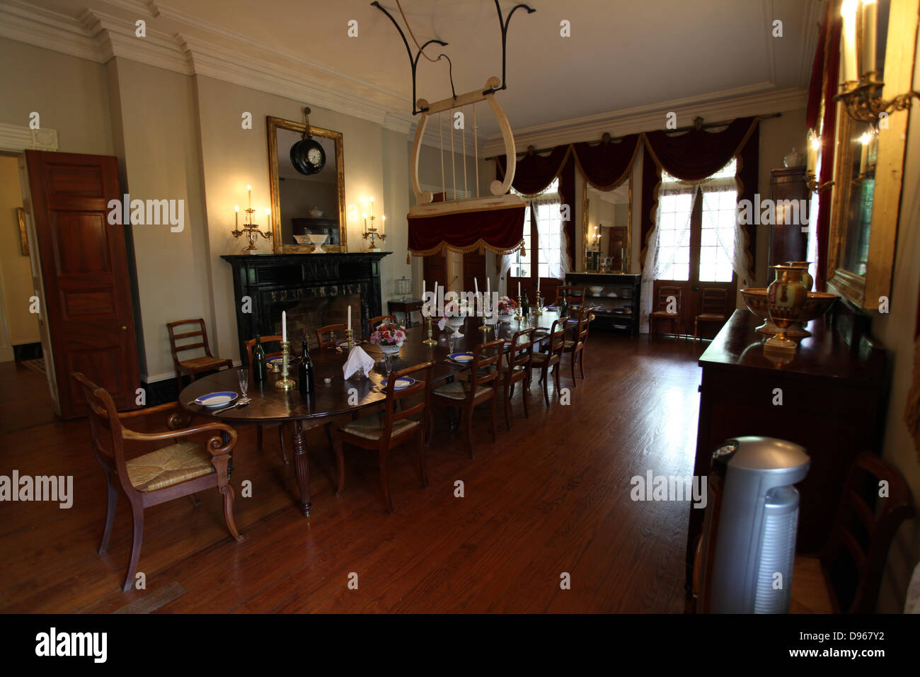 Esszimmer im Oak Alley Plantation-Haus der Zuckerrohr-Plantage Besitzer Jacques Telesphore Roman.  Foto: Klaus Nowottnick Datum: 22. April 2013 Stockfoto