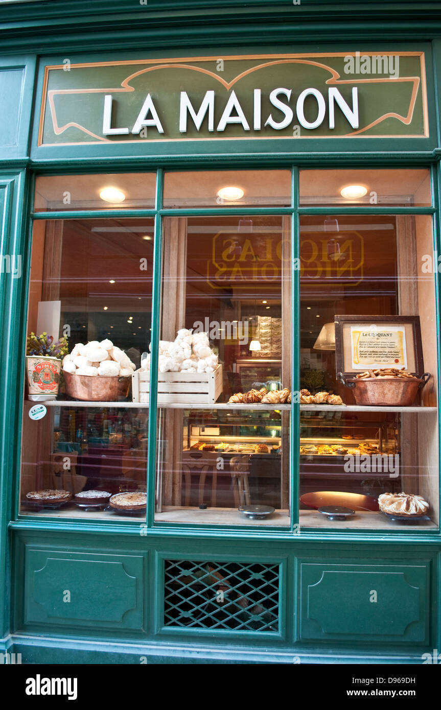 Front window boulangerie patisserie -Fotos und -Bildmaterial in hoher  Auflösung – Alamy